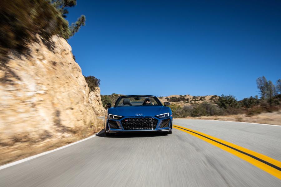  Audi R8 V10 Performance Spyder 2019 года  (NA) (фото 13 из 46)